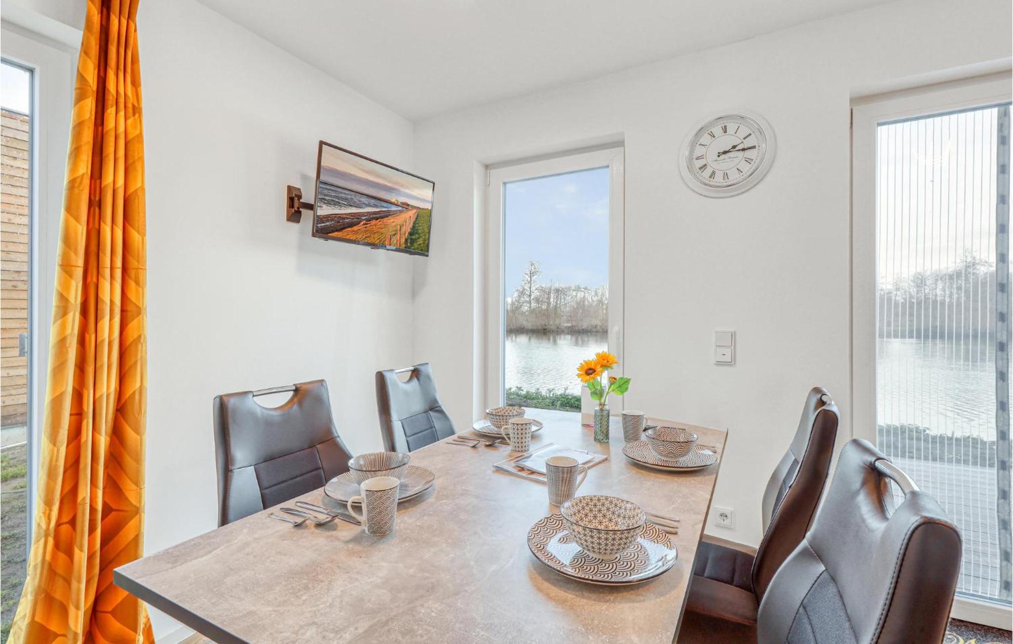 Nice Home In Tossens With Kitchen Kültér fotó