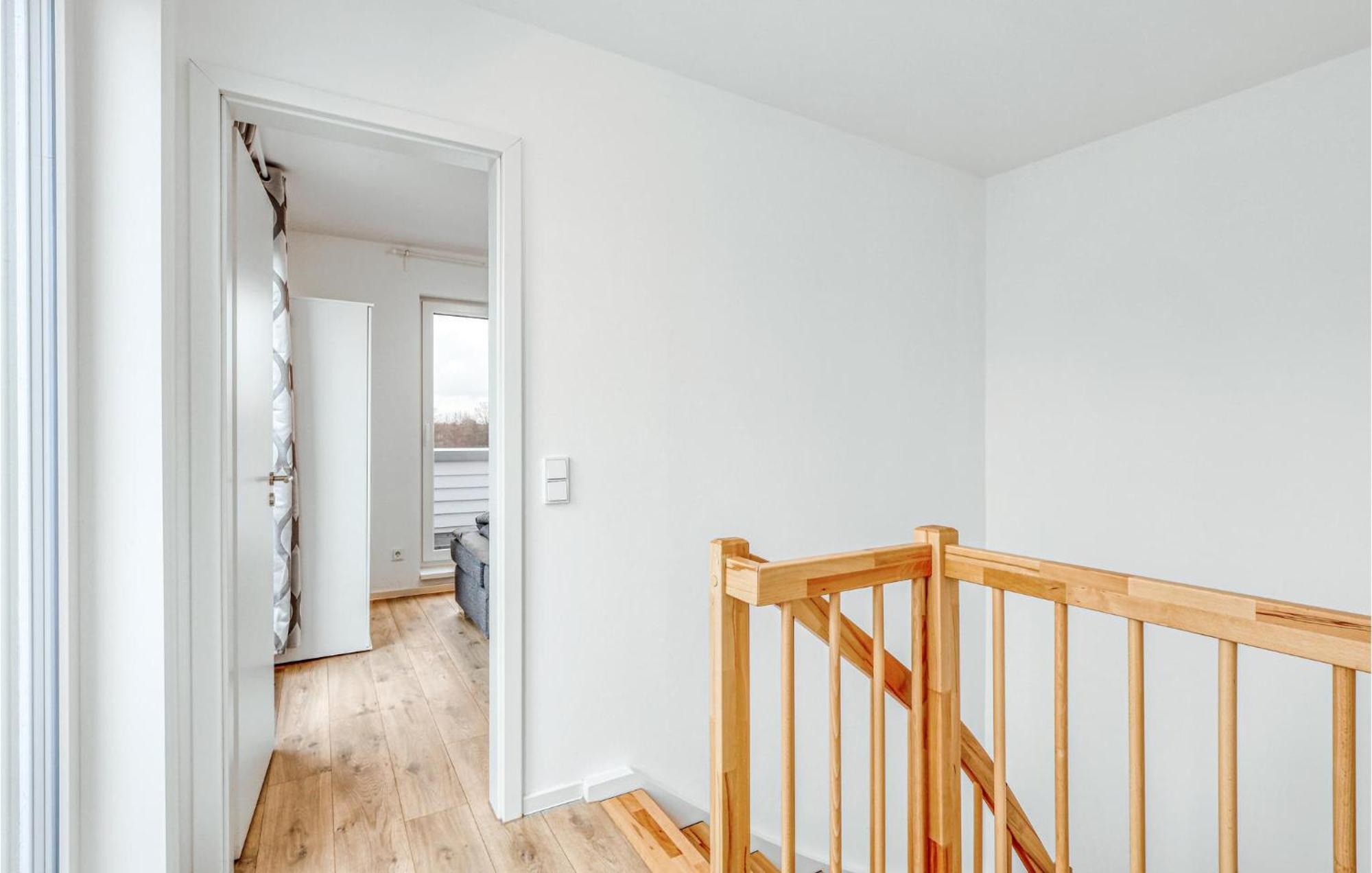 Nice Home In Tossens With Kitchen Kültér fotó