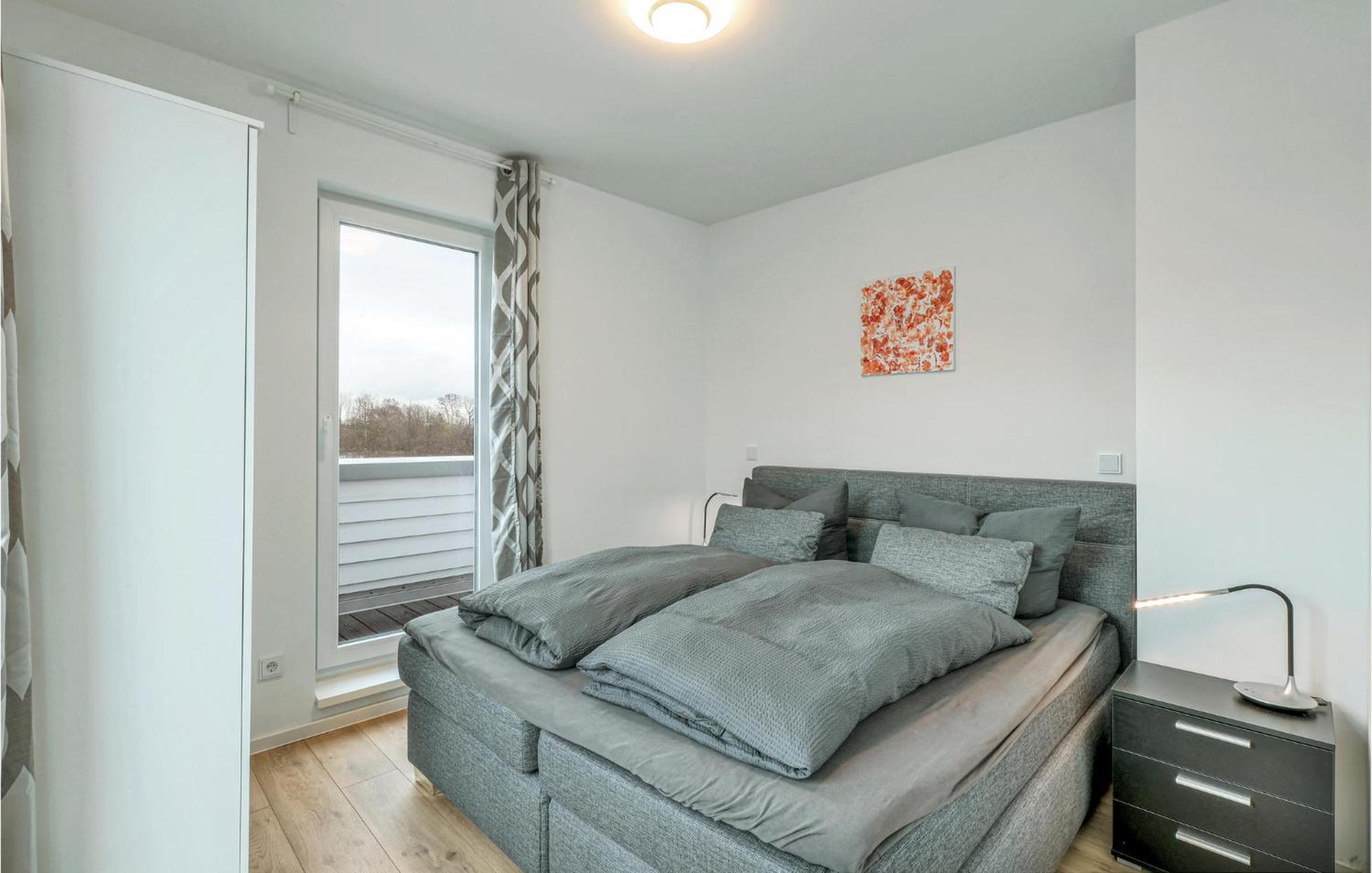 Nice Home In Tossens With Kitchen Kültér fotó